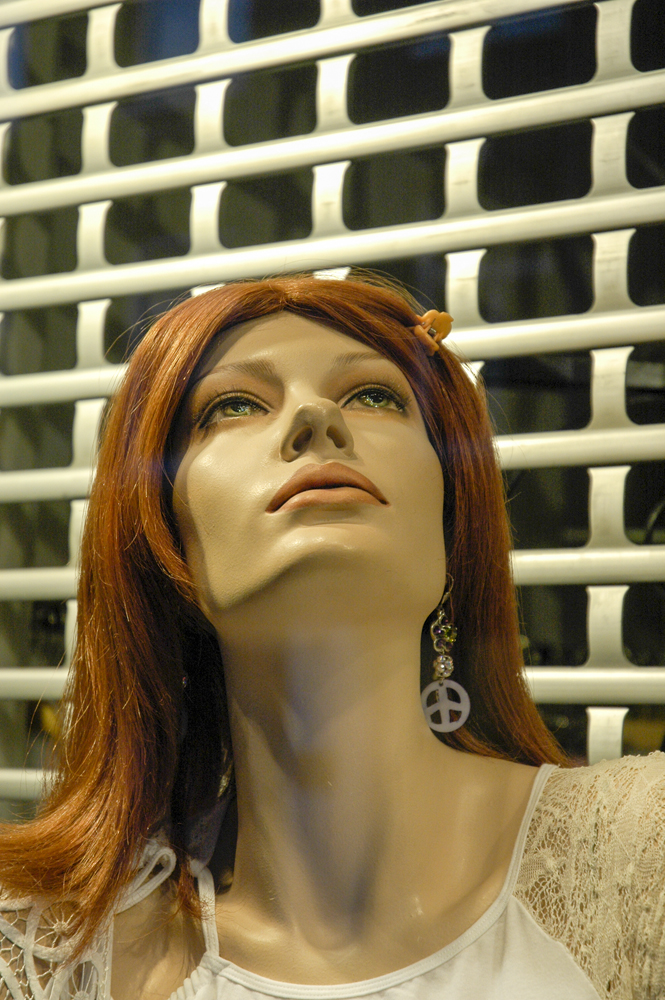 mannequin image for abstract composition
